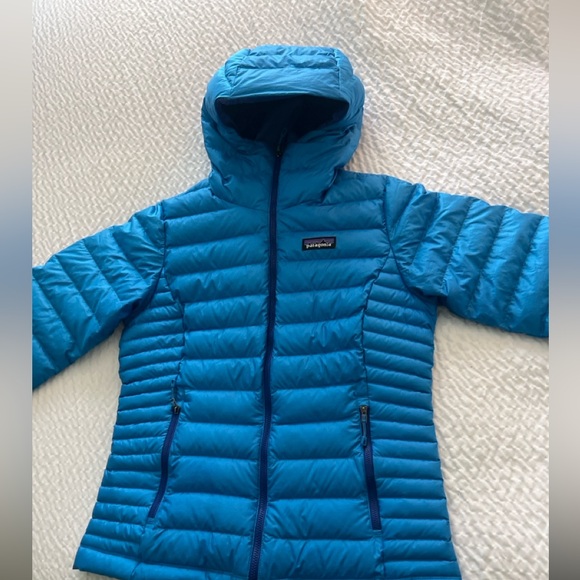 Patagonia Down Hoodie Blue | Women’s Small | Lightweight Packable - Picture 3 of 7